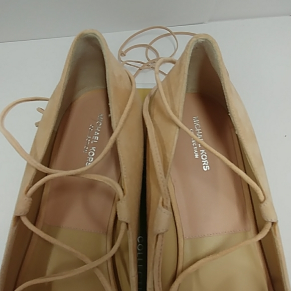 Michael Kors Cipria Beige Suede Lace Up Size 9 M - Picture 3 of 8